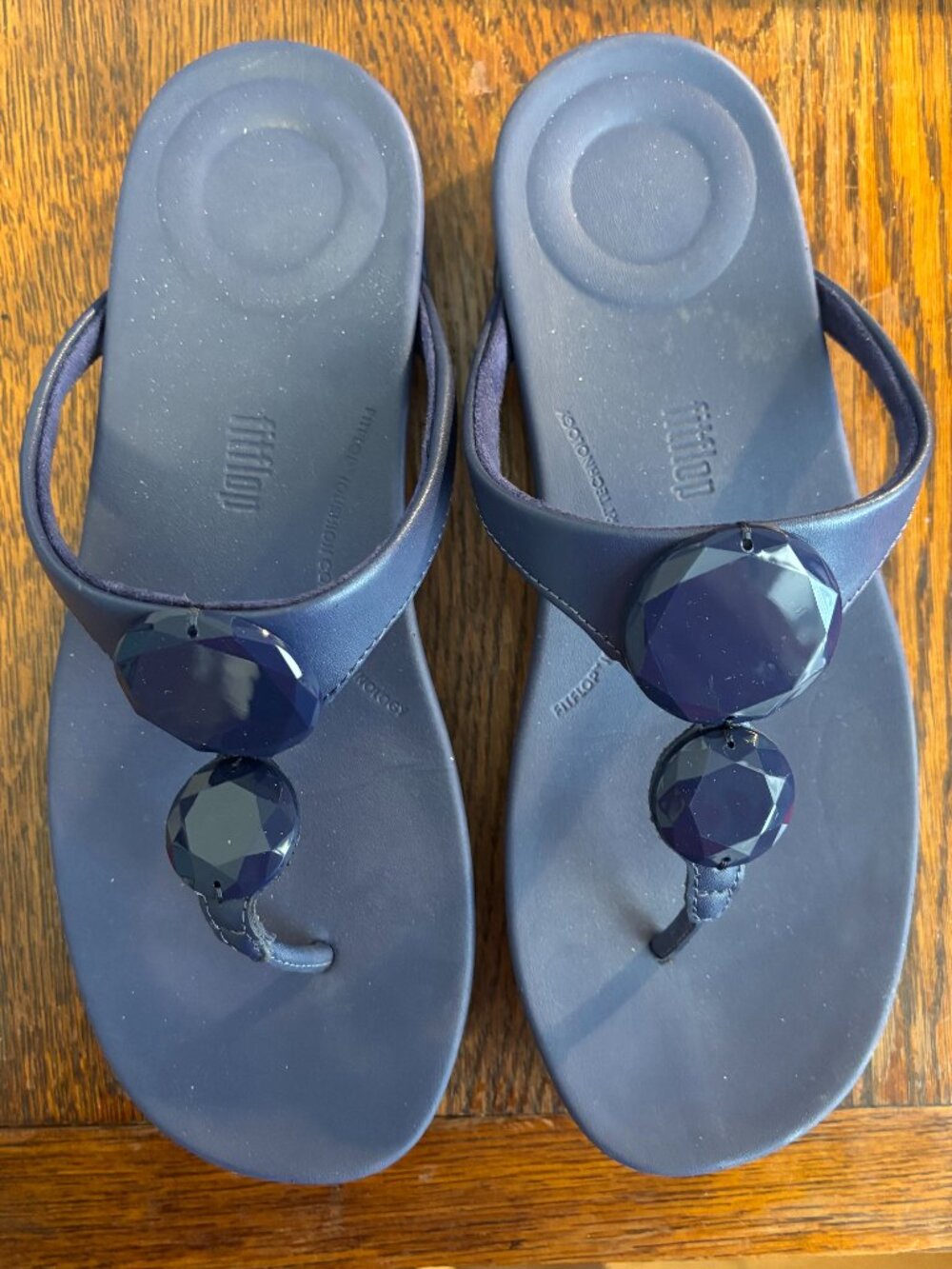SOLAY Glossy-Disc Toe-Post Navy Blue Sandals Size 8